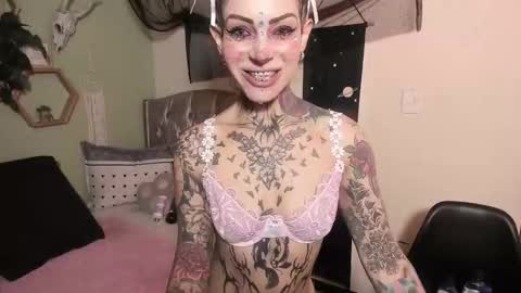 Isabella online show from 02/02/26, 01:54