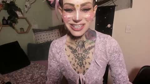 Isabella online show from 02/13/26, 12:56