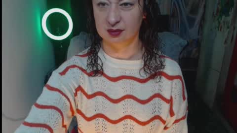 Valeria online show from 11/13/25, 02:27