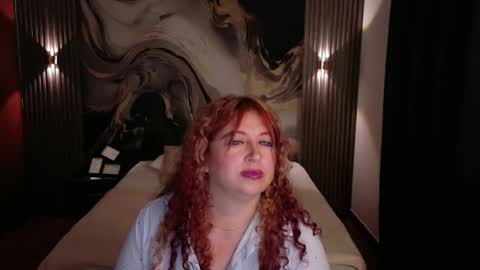 Snapshot of milfarlet chatting on 06/05/26, 02:34 Arlet online show from 06/05/26, 02:34