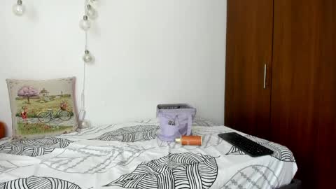 Nakary Bustamante online show from 05/27/26, 07:11