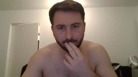 Snapshot of milfflover32 chatting on 12/17/25, 09:54 milfflover32 online show from 12/17/25, 09:54