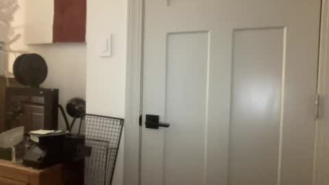 HungCollege online show from 12/22/24, 01:00