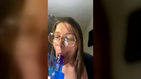 milfmamapeach online show from 07/28/26, 01:56