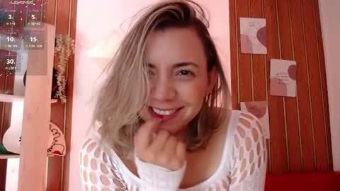 Sara  online show from 07/19/26, 11:14