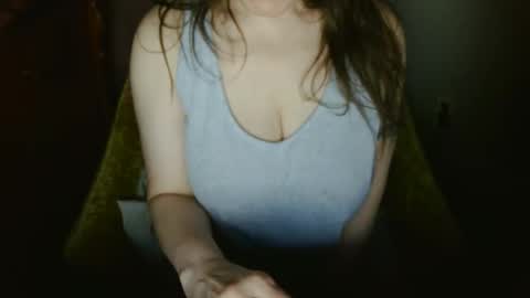 Snapshot of milfytitts chatting on 04/28/26, 10:09 MilfyTitts online show from 04/28/26, 10:09
