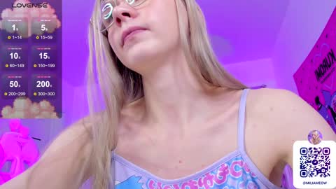 Snapshot of miliameow chatting on 02/01/25, 02:05 Milia online show from 02/01/25, 02:05