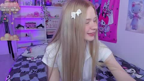 Snapshot of miliameow chatting on 03/02/25, 11:09 Milia online show from 03/02/25, 11:09