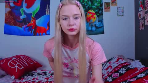 Milia online show from 01/12/26, 07:52