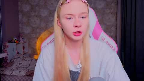 Milia online show from 03/21/26, 10:57