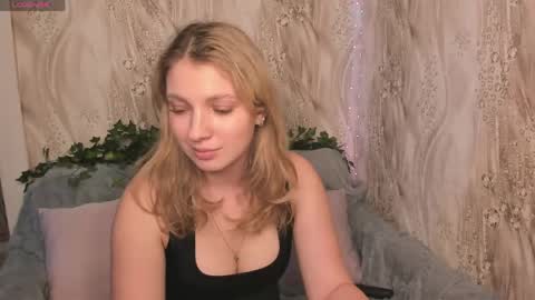 milinafox online show from 04/08/26, 12:05