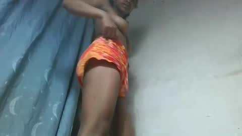 Snapshot of milinasy chatting on 03/01/26, 11:01 milinasy online show from 03/01/26, 11:01