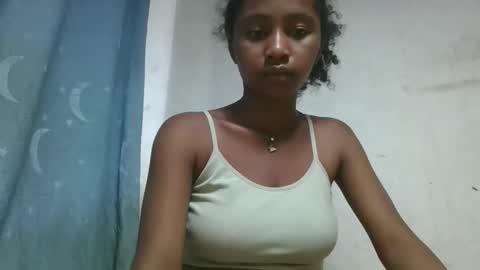 Snapshot of milinasy chatting on 03/01/26, 11:07 milinasy online show from 03/01/26, 11:07