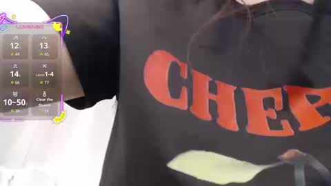 Snapshot of milker_amira chatting on 09/23/25, 03:04 Amira online show from 09/23/25, 03:04