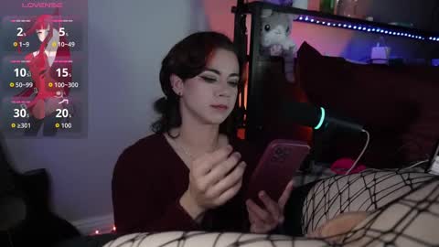 Snapshot of milkingmarlo chatting on 09/19/25, 01:40 milkingmarlo online show from 09/19/25, 01:40