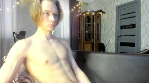 Isaac online show from 01/06/26, 05:00