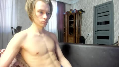 Isaac online show from 01/07/26, 07:11