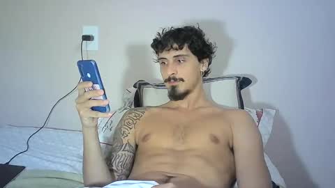 Snapshot of milkoffee chatting on 01/09/25, 11:13 milkoffee online show from 01/09/25, 11:13