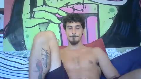 Snapshot of milkoffee chatting on 03/01/25, 03:05 milkoffee online show from 03/01/25, 03:05