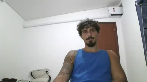 Snapshot of milkoffee chatting on 02/05/26, 04:28 milkoffee online show from 02/05/26, 04:28