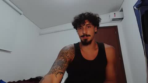 Snapshot of milkoffee chatting on 02/13/26, 02:18 milkoffee online show from 02/13/26, 02:18