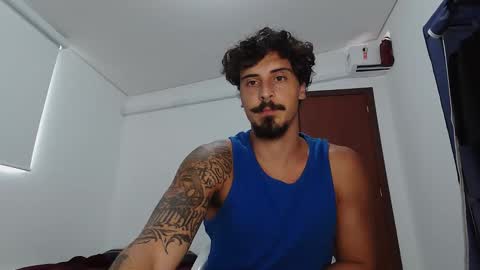 Snapshot of milkoffee chatting on 02/14/26, 02:14 milkoffee online show from 02/14/26, 02:14