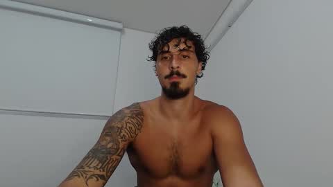 Snapshot of milkoffee chatting on 02/18/26, 09:55 milkoffee online show from 02/18/26, 09:55