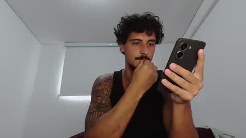 Snapshot of milkoffee chatting on 02/24/26, 01:53 milkoffee online show from 02/24/26, 01:53