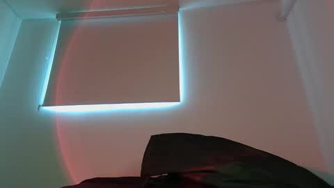 milkoffee online show from 03/18/26, 03:59