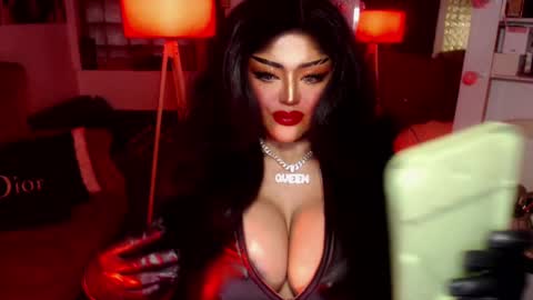 Snapshot of milkshakelavinia chatting on 01/14/25, 08:41 milkshakelavinia online show from 01/14/25, 08:41