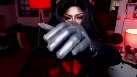 Snapshot of milkshakelavinia chatting on 01/20/25, 08:30 milkshakelavinia online show from 01/20/25, 08:30