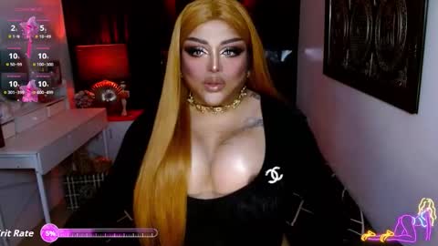 Snapshot of milkshakelavinia chatting on 12/04/25, 10:24 milkshakelavinia online show from 12/04/25, 10:24