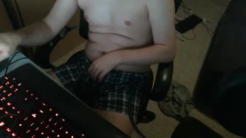 Snapshot of milkthiscock123 chatting on 02/10/25, 05:14 milkthiscock123 online show from 02/10/25, 05:14