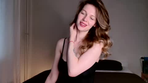 milky__way_ online show from 10/30/25, 12:50