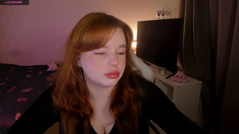 Snapshot of milky_wayx chatting on 12/02/24, 07:14 Lisa online show from 12/02/24, 07:14