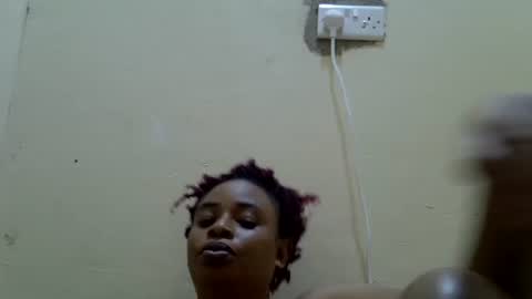 milkymom256 online show from 11/24/25, 11:59