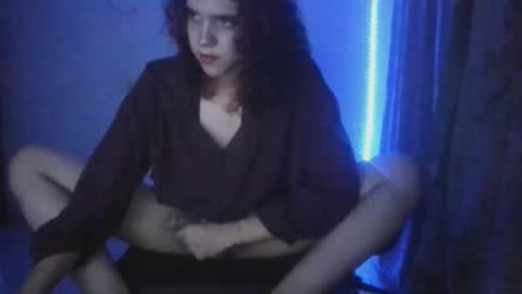 Snapshot of milkysam66 chatting on 11/13/25, 04:55 milkysam66 online show from 11/13/25, 04:55