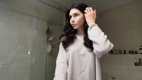 Snapshot of milla_bella chatting on 01/08/26, 08:55 milla bella online show from 01/08/26, 08:55