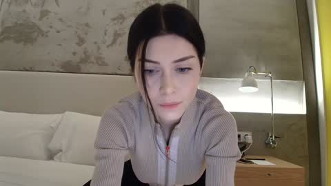 Snapshot of milla_bella chatting on 02/09/26, 08:46 milla bella online show from 02/09/26, 08:46