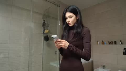 Snapshot of milla_bella chatting on 02/11/26, 08:14 milla bella online show from 02/11/26, 08:14