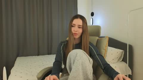 Eva online show from 04/03/26, 05:27