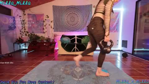 milla_milla online show from 02/28/26, 06:25