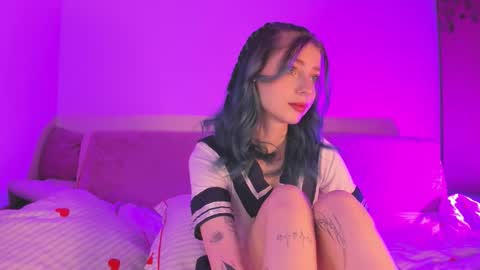 Milla online show from 02/23/26, 02:20