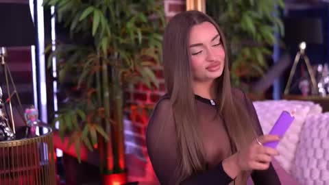 Milla online show from 01/17/26, 06:51