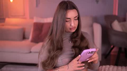 Milla online show from 03/12/26, 06:41