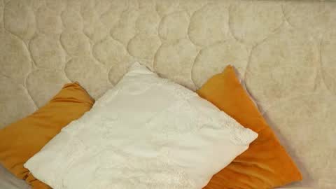 MillaBliss online show from 04/14/26, 09:54