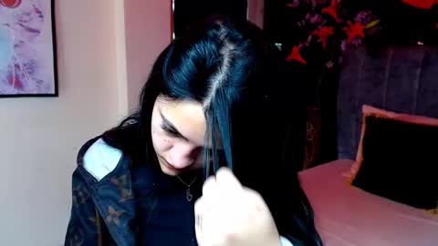 Violeta online show from 12/01/25, 01:49