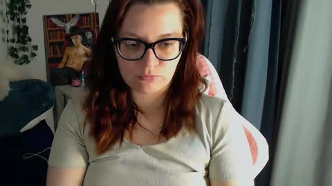 Milla online show from 02/28/25, 04:20