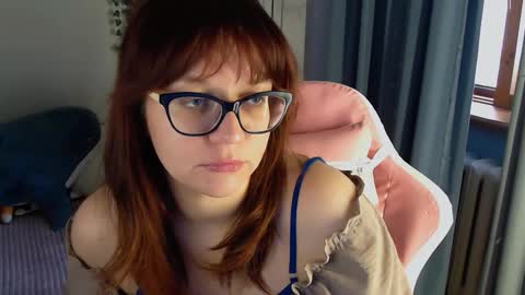 Milla online show from 03/06/25, 10:09