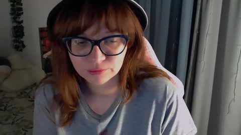 Milla online show from 09/16/25, 07:59